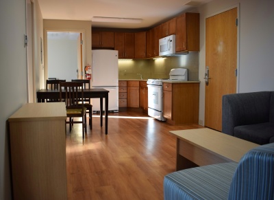 Multibedroom Apartment with kitchen, Nebraska Hall